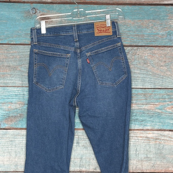 Levis Wedgie Straight Blue Jeans NWT Size 27 - Picture 7 of 8